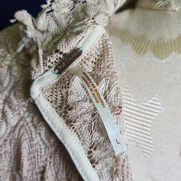 FREE PEOPLE Beige Simone Crochet Lace Shift Mini Dress Large - Picture 9 of 12